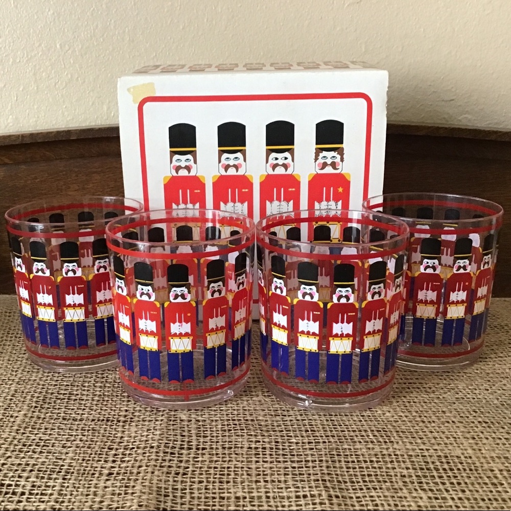 Vintage Midwest Importers 1986 drummer glasses